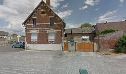 L'Orangerie des perles de picardie, Eleveur de Chiens à Mayot