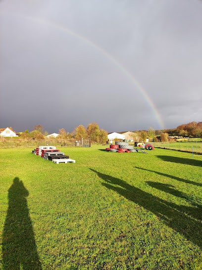 Parc De L'Aure - Parc De Jeux Canin Et éducation De Votre Chien, Dresseur de Chiens à Saisseval