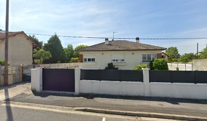 Luxe Pom, Eleveur de Chiens à Vaires-sur-Marne