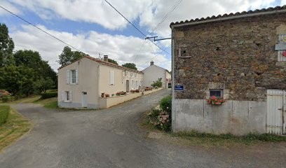 Johanny PIAUD Educateur Canin Et Comportementaliste Canin Niort, Dresseur de Chiens à Saint-Maixent-de-Beugné