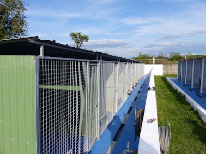 Hôtel animo, Pension pour Chiens à Bouresches