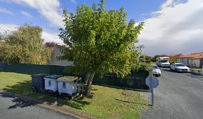 pension canine saint jean d'angely, Pension pour Chiens à Landes