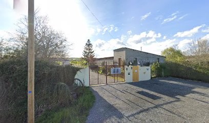 Elevage Des Gorges De La Sioule, Pension pour Chiens à Chezelle