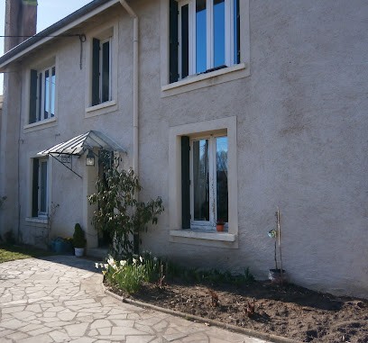 Le Chien Assis, Dresseur de Chiens à Xermaménil