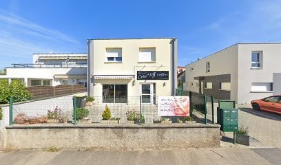 CALIO Eloise DESMARIS, Dresseur de Chiens à Truchtersheim