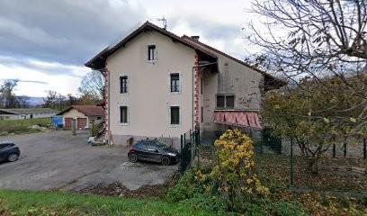Élevage Canin Spitz Nain Et Pomsky, Eleveur de Chiens à Chens-sur-Léman