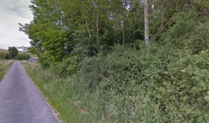 La Roche de l'Empereur, Pension pour Chiens à La Neuville-au-Pont