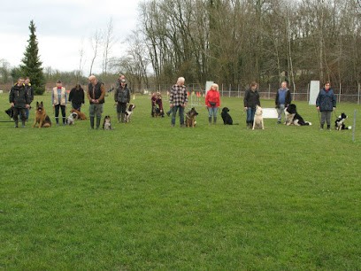 Club D'éducation Canine De La Vallée Du Rieu, Dresseur de Chiens à Tergnier