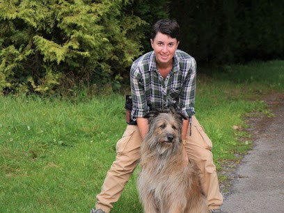 Educatrice Canine Du CCEDM Clara, Dresseur de Chiens à Tabanac