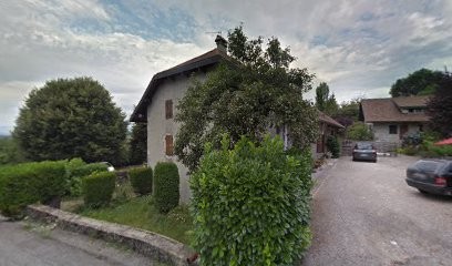 Doggie's Life, Dresseur de Chiens à Nâves-Parmelan