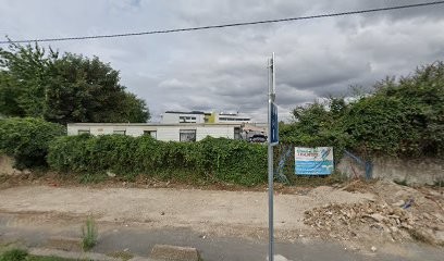 Croc Blanc, Dresseur de Chiens à Montreuil