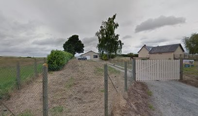 ELEVAGE ARTISANAL, Eleveur de Chiens aux Trois-Pierres