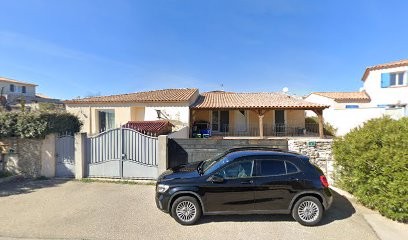 Les Jardins d'Isidore, Eleveur de Chiens à Nîmes