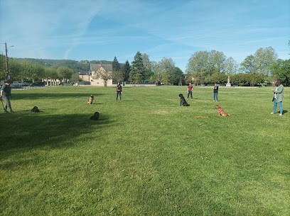 E-H-Ccanine. Virginie Lafontan Éducatrice canin, Dresseur de Chiens à Terrasson-Lavilledieu
