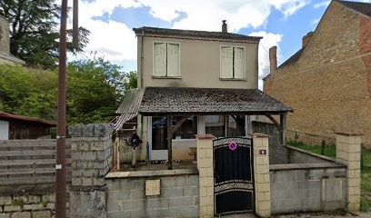 Les Samoyèdes d'Arka-ya, Eleveur de Chiens à Rouffignac-Saint-Cernin-de-Reilhac