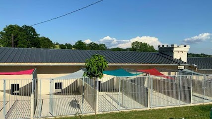 Domaine du Cerbère, Pension pour Chiens à Rignac
