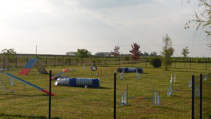 Domaine de la Fontaine du Page, Pension pour Chiens à Harville