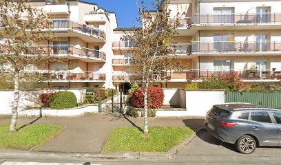 Communicanin, Dresseur de Chiens à Rambouillet